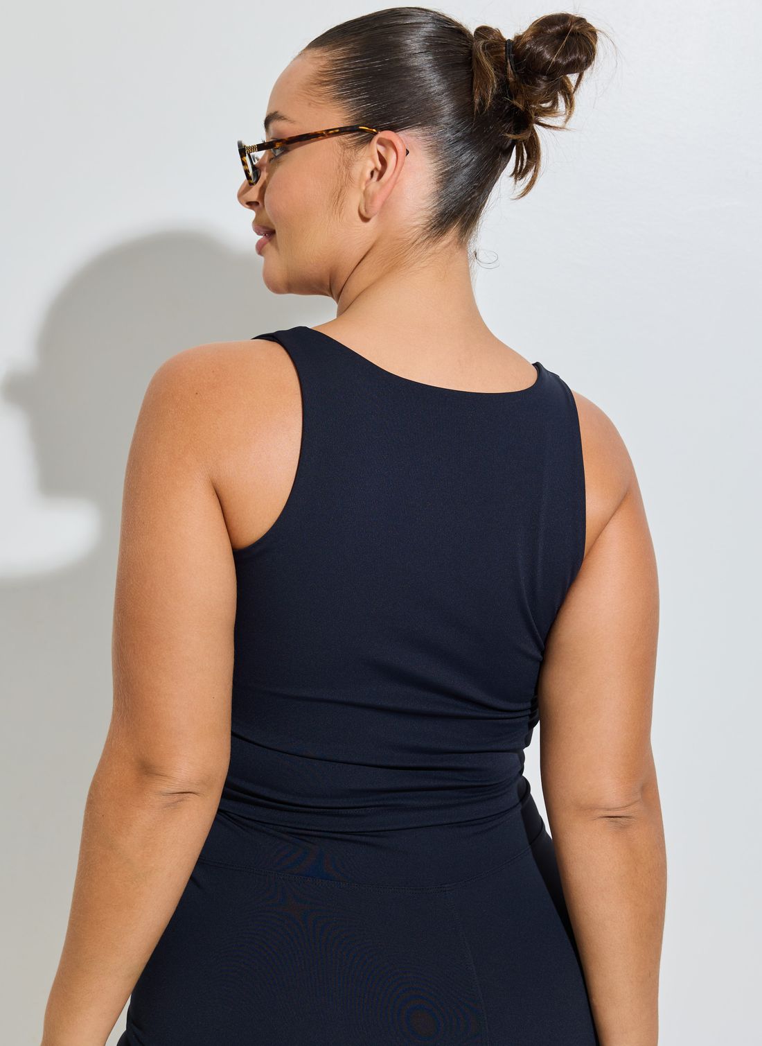 Top Cropped Fitness Plus Size Preto Top Cropped Fitness Plus Size Preto