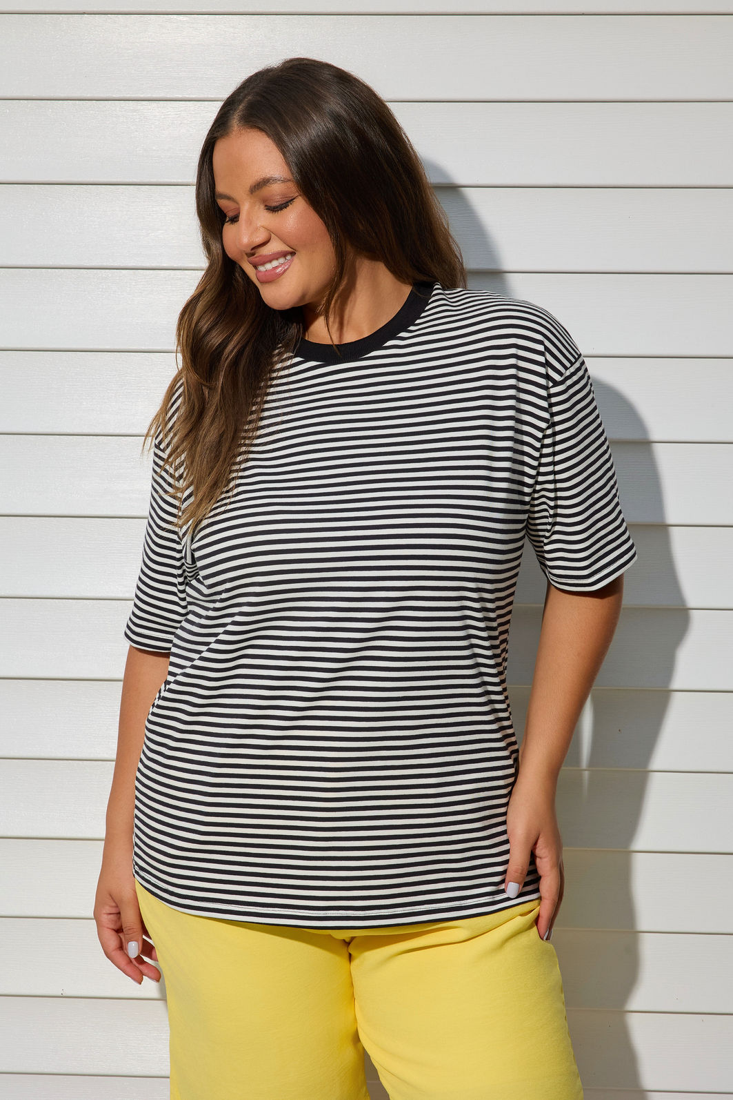 Camiseta Basic Listrada Preta