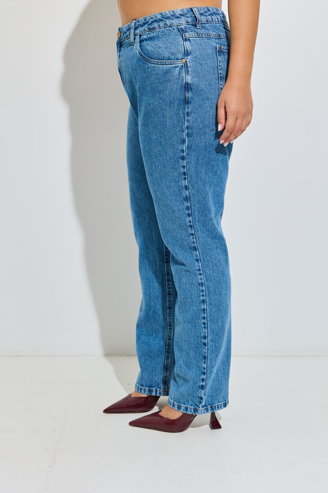 Calça Jeans Reta Plus Size Carolina com Regulagem