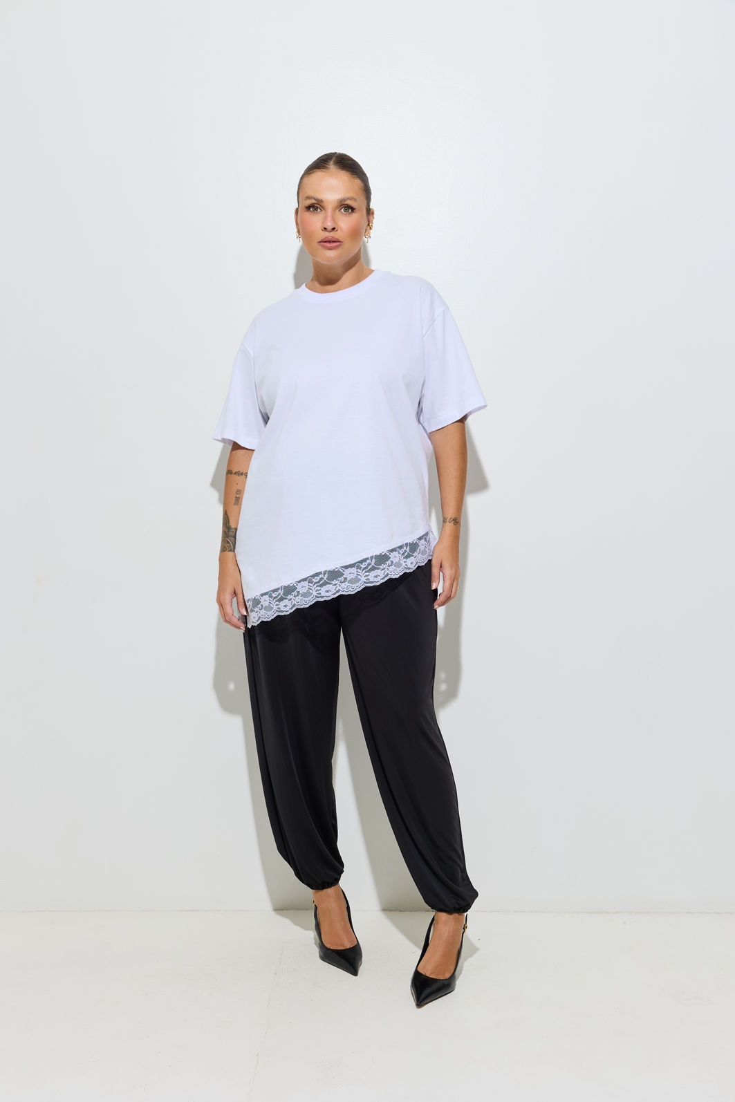 Blusa Rosana Com Renda Branca Blusa Rosana Com Renda Branca