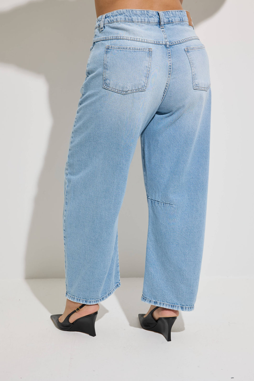 Calça Jeans Plus Size Barrel Thais