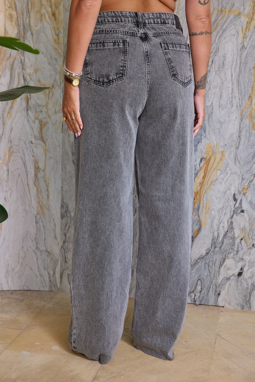 Calça Jeans Wide Leg Plus Size Paloma Com Regulagem