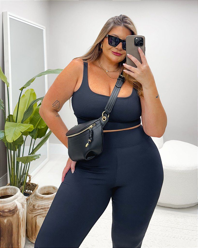 Top Fitness Plus Size Canelado Preto