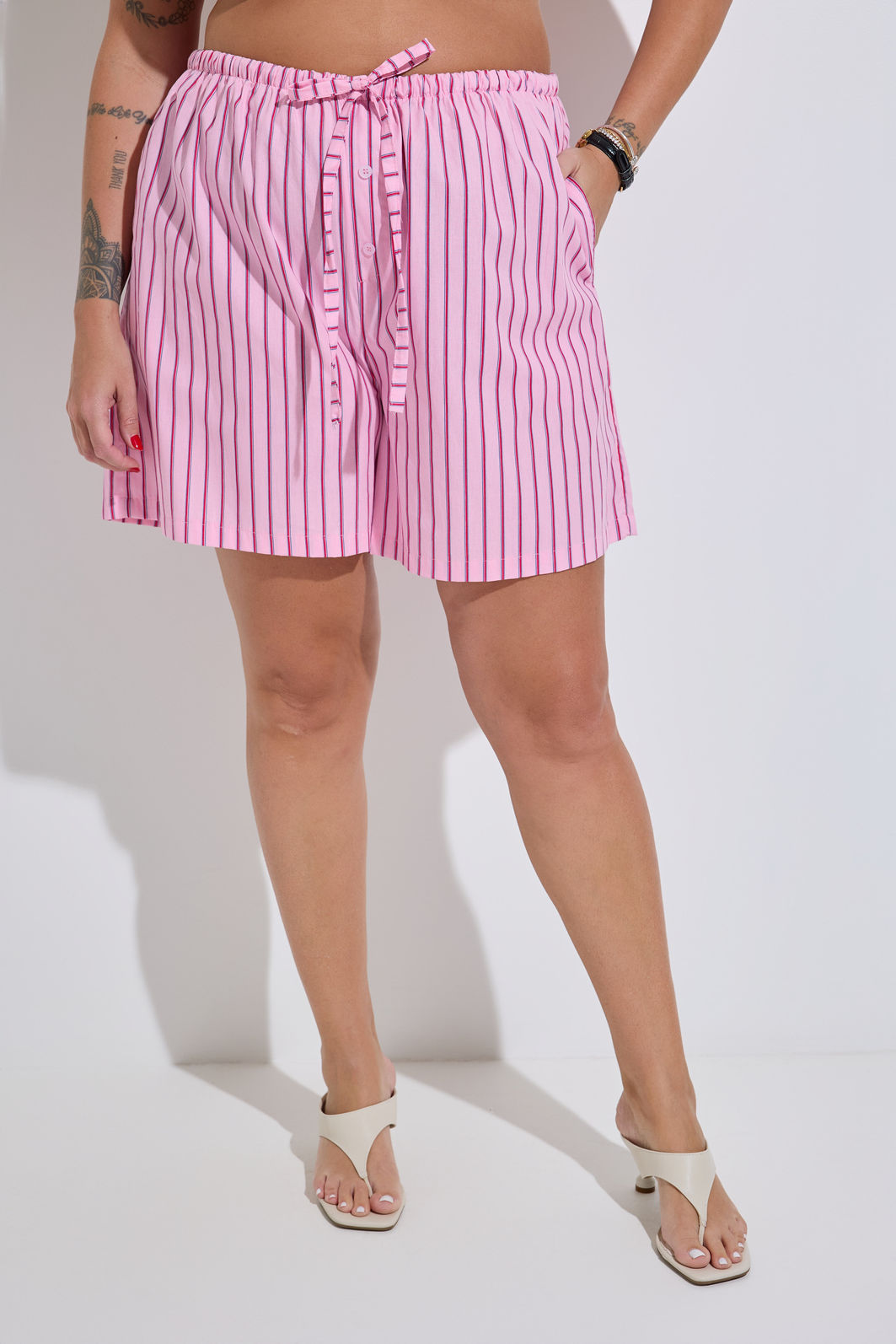 Shorts Sheron Tricoline Listrado Rosa