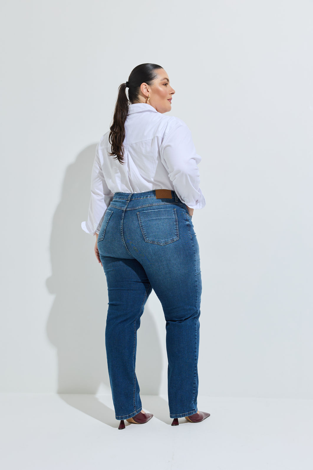 Calça Jeans Reta Com Elastano Plus Size Laissa