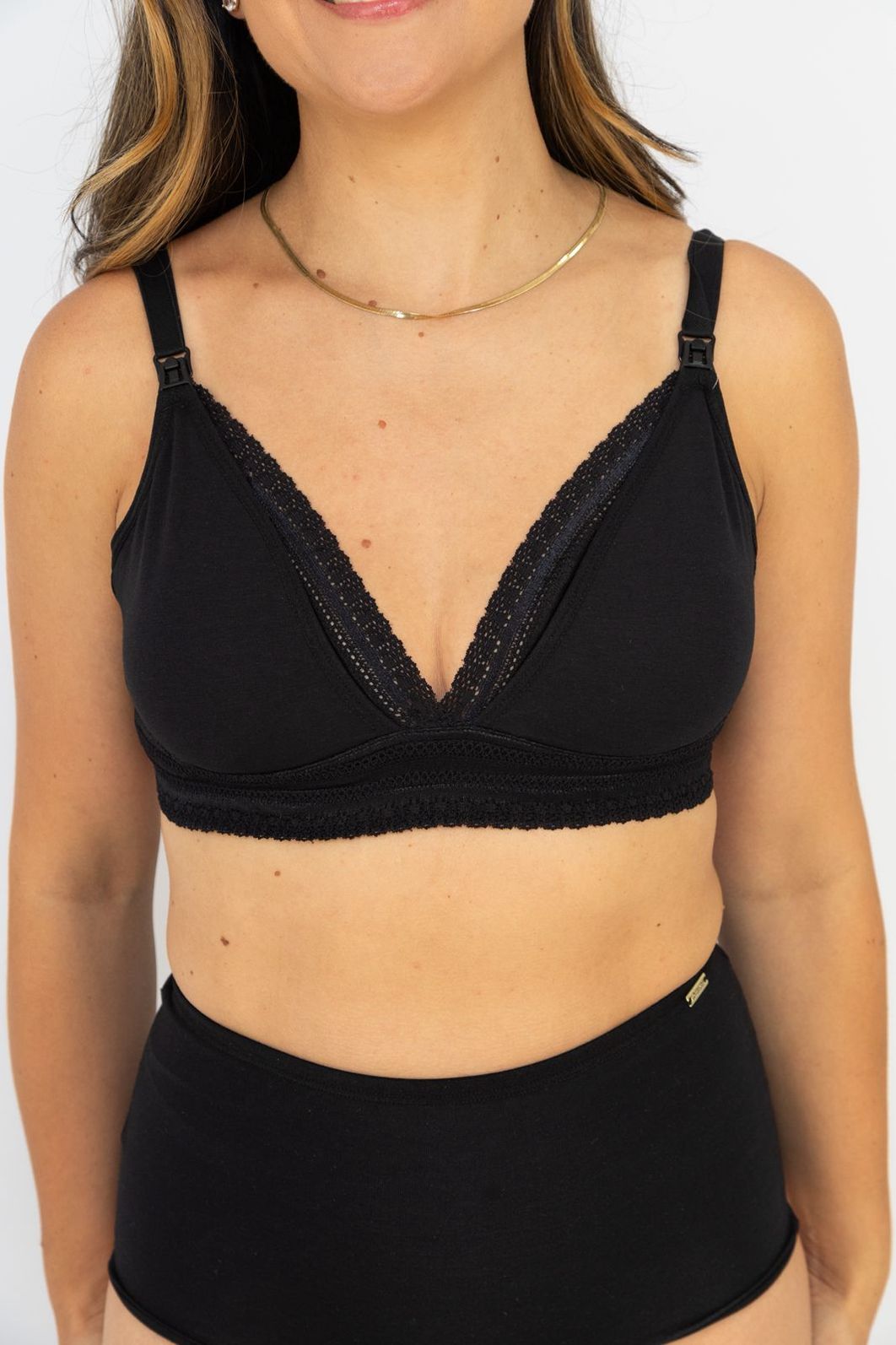 Sutiã Amamentação com Bojo e Renda Preto - Love Secret Sutiã Amamentação com Bojo e Renda Preto - Love Secret