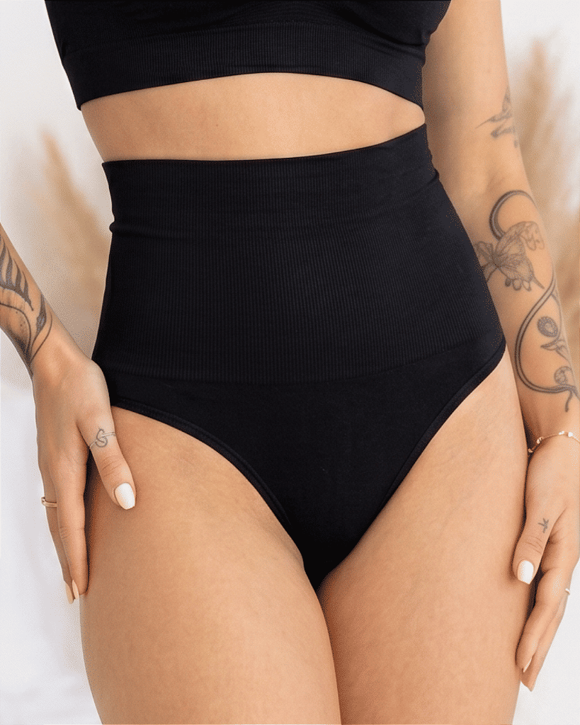 Kit 2 Calcinhas Pós Parto Tanga Modeladora Sem Costura Média Compressão Kit 2 Calcinhas Pós Parto Tanga Modeladora Sem Costura Média Compressão