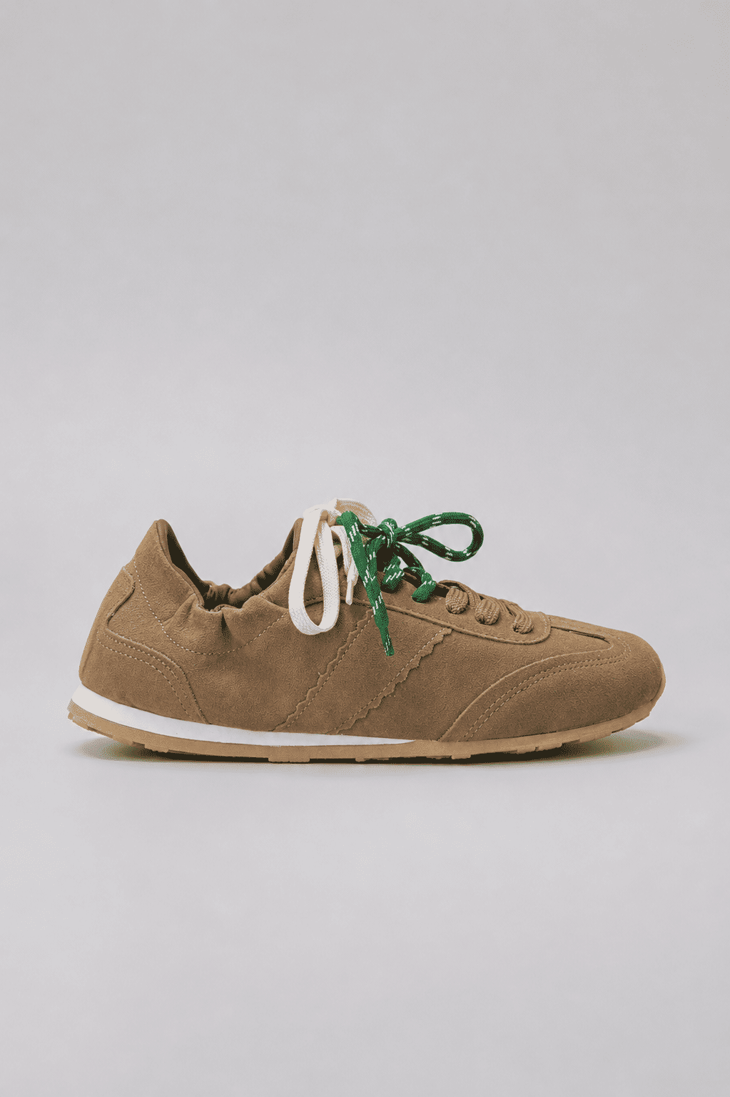 NARA - TÊNIS FEMININO CADARÇOS CAMURÇA BEGE NARA - TÊNIS FEMININO CADARÇOS CAMURÇA BEGE