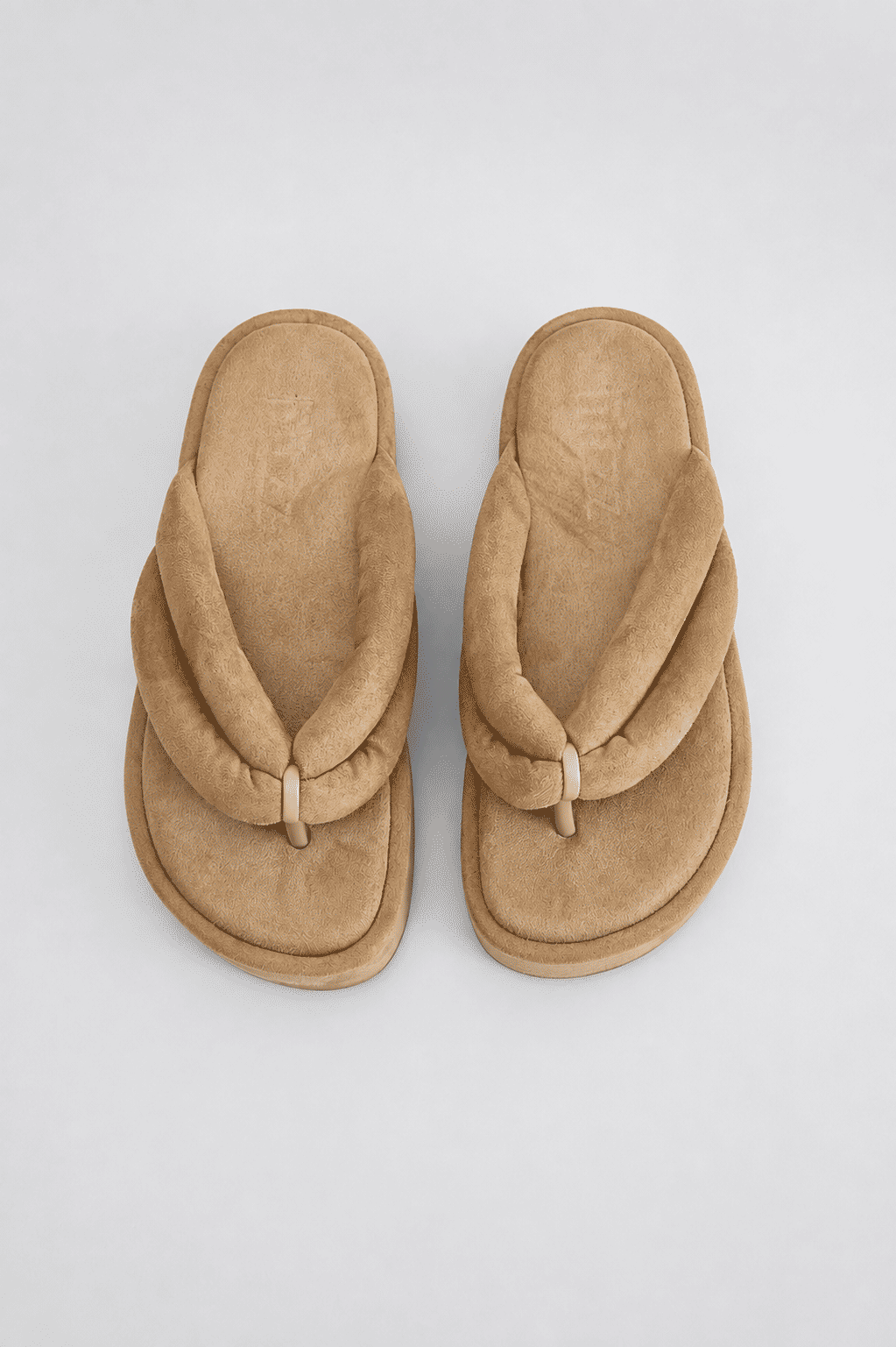 SAKURA - CHINELO FLATFORM TIRAS PUFFER CAMURÇA BEGE SAKURA - CHINELO FLATFORM TIRAS PUFFER CAMURÇA BEGE