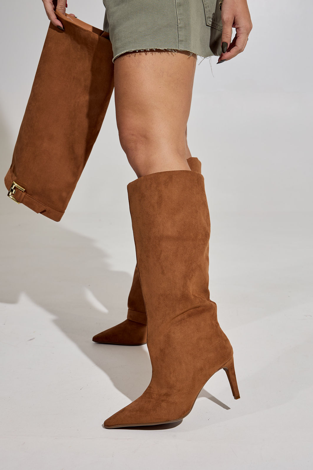 ROMY - BOTA FEMININA CANO ALTO 2 EM 1 CAMEL ROMY - BOTA FEMININA CANO ALTO 2 EM 1 CAMEL
