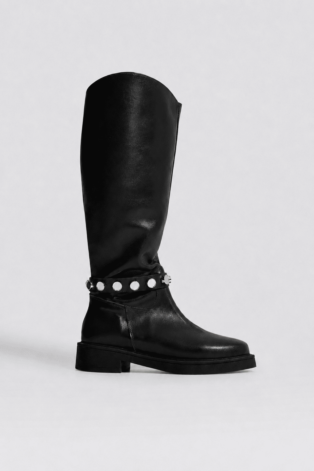 AMORA - BOTA FEMININA 2 EM 1 CANO LONGO COURO PRETA AMORA - BOTA FEMININA 2 EM 1 CANO LONGO COURO PRETA