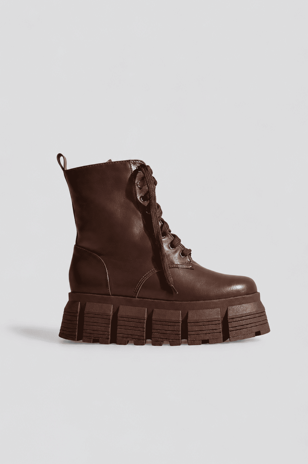 JULIETA - BOTA COTURNO FEMININO CHUNKY TRATORADA COURO MARROM JULIETA - BOTA COTURNO FEMININO CHUNKY TRATORADA COURO MARROM