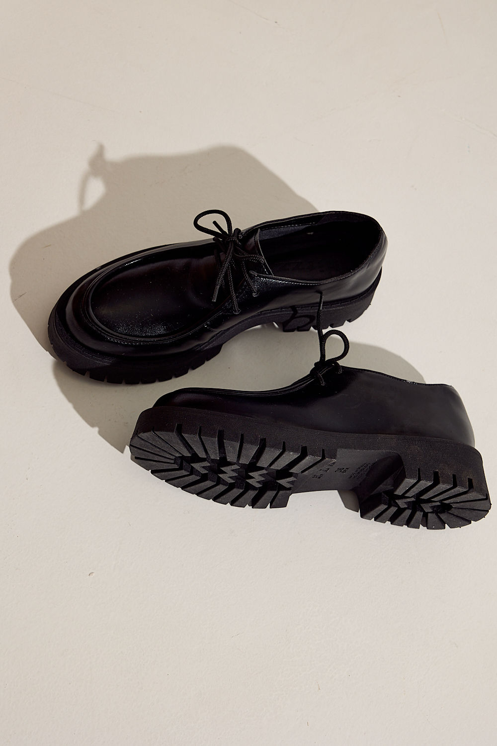 OHANA - DOCKSIDE TRATORADO FEMININO PRETO OHANA - DOCKSIDE TRATORADO FEMININO PRETO