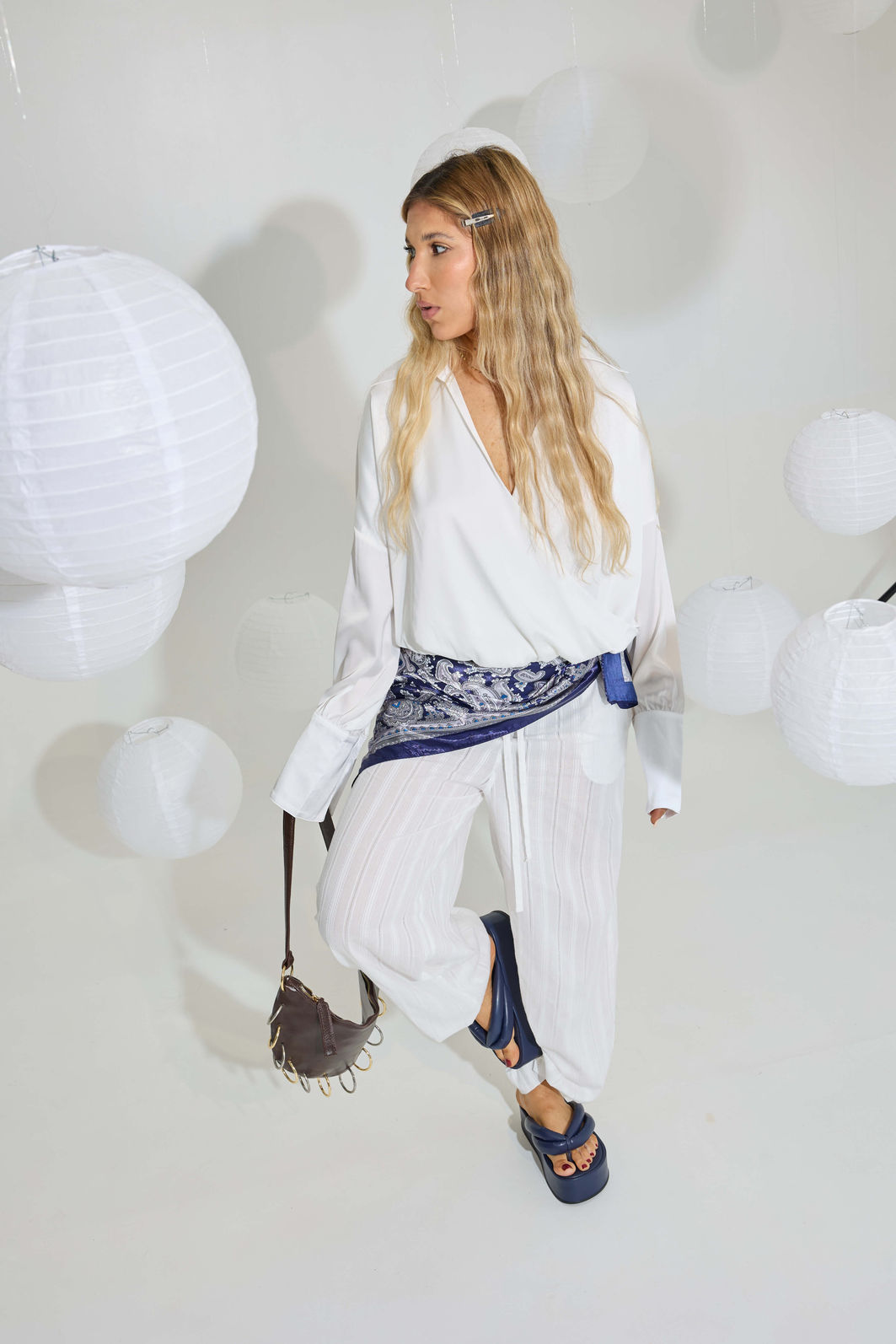 SAKURA - CHINELO FLATFORM TIRAS PUFFER AZUL MARINHO SAKURA - CHINELO FLATFORM TIRAS PUFFER AZUL MARINHO
