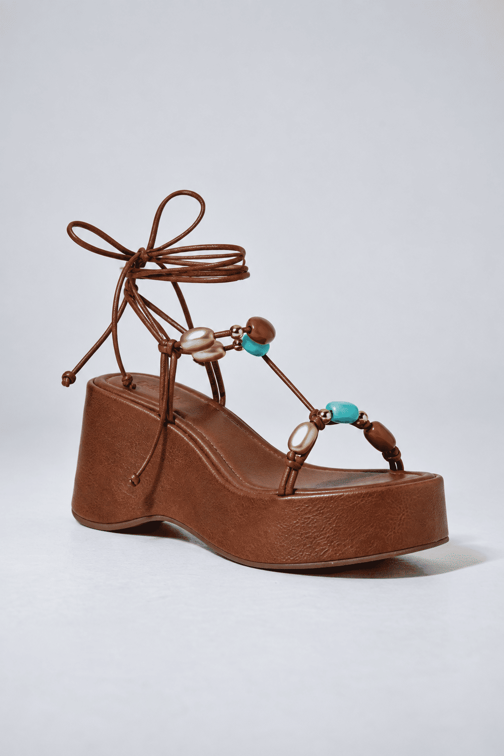 jasmim-sandalia-feminina-pedraria-camel Sandália feminina Jasmim camel com pedrarias e amarração