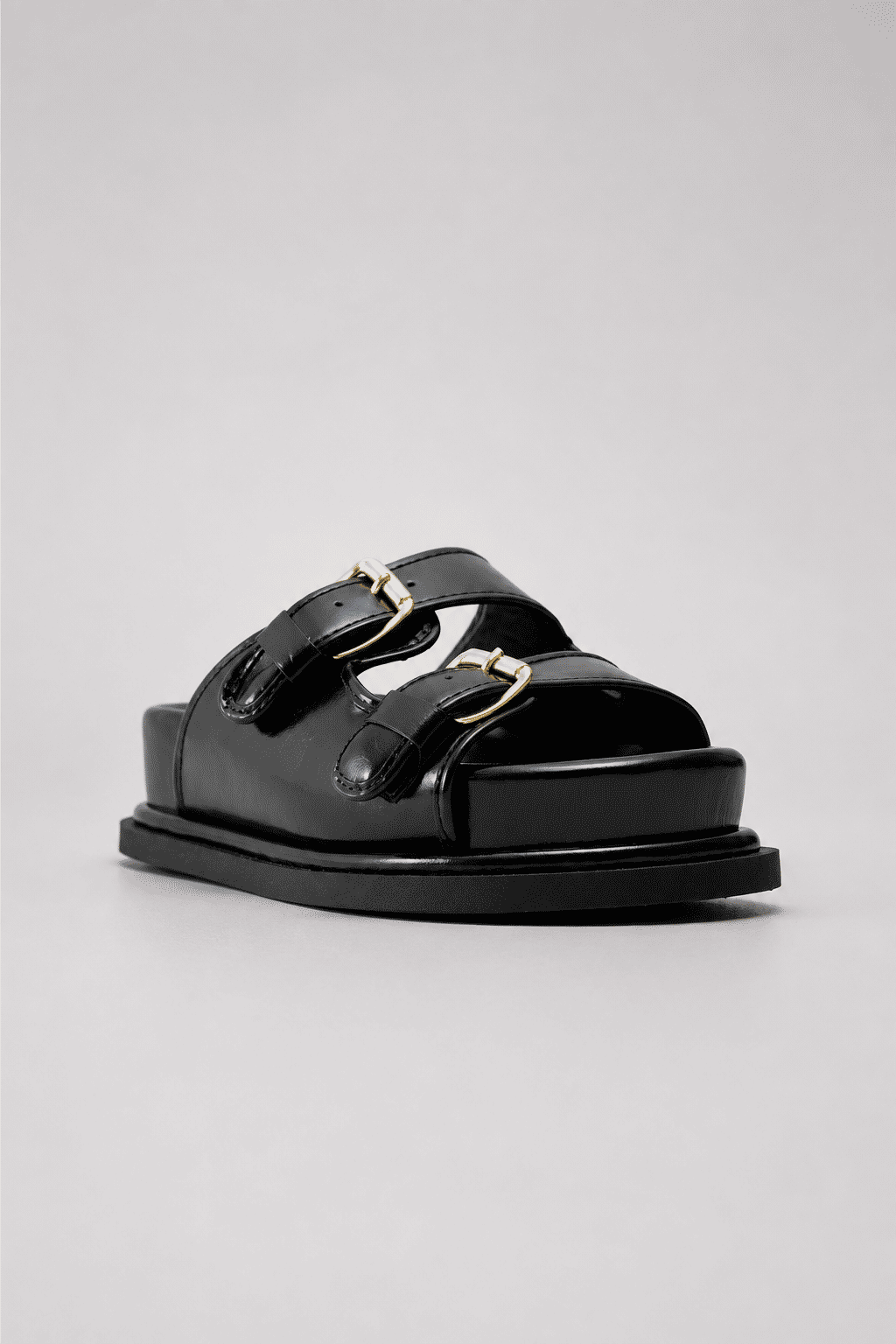 CAPUCINE - FLATFORM PAPETE FEMININA FIVELAS PRETA