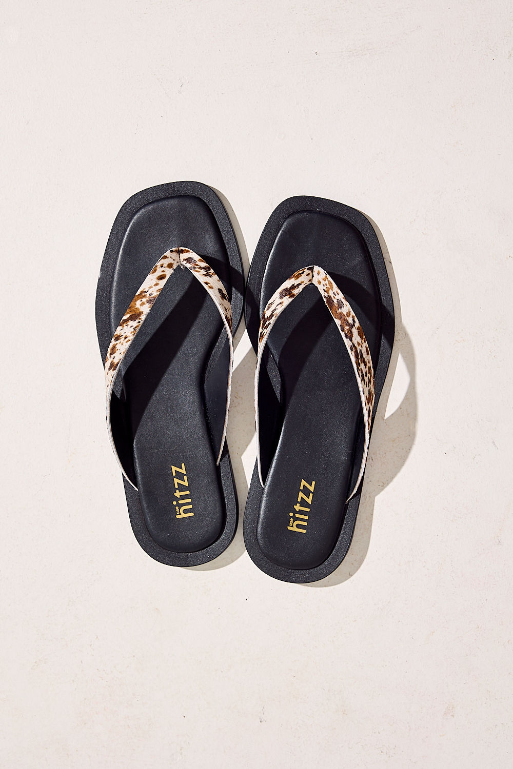FUJI - CHINELO FLATFORM FEMININO COURO ANIMAL PRINT FUJI - CHINELO FLATFORM FEMININO COURO ANIMAL PRINT