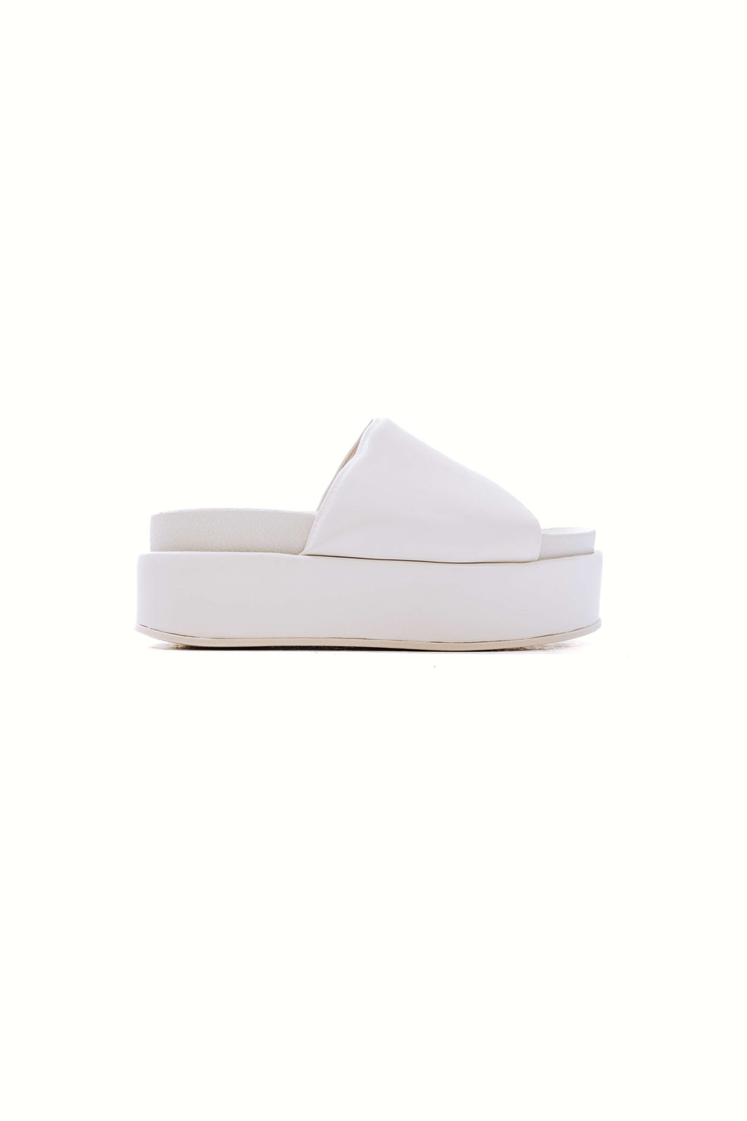 FIFI - TAMANCO FEMININO FLATFORM TIRA ACOLCHOADA OFF WHITE FIFI - TAMANCO FEMININO FLATFORM TIRA ACOLCHOADA OFF WHITE