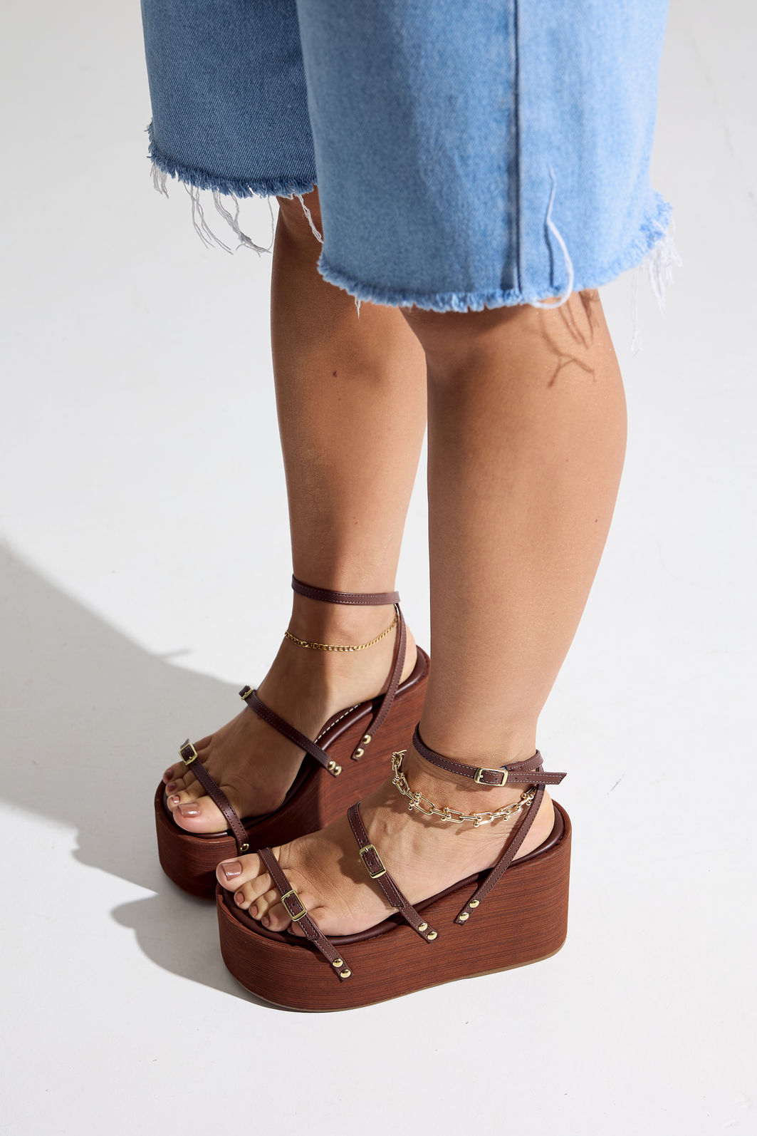 BRONX - SANDÁLIA PLATAFORMA FEMININA TIRAS CAMEL BRONX - SANDÁLIA PLATAFORMA FEMININA TIRAS CAMEL