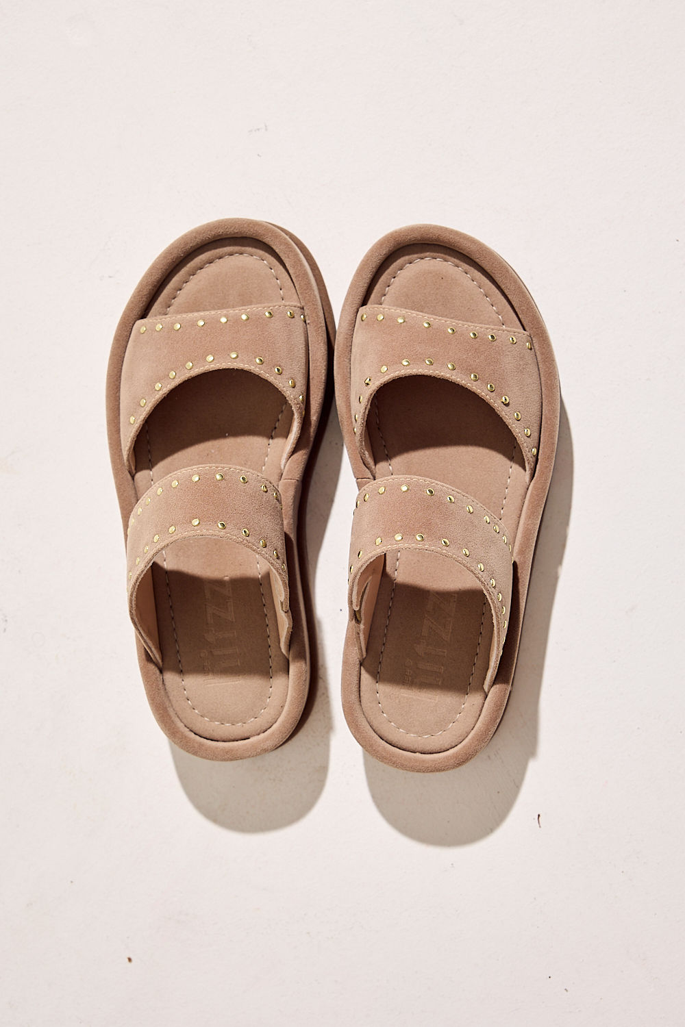 TAKA - PAPETE FLATFORM FEMININA CAMURÇA BEGE TAKA - PAPETE FLATFORM FEMININA CAMURÇA BEGE