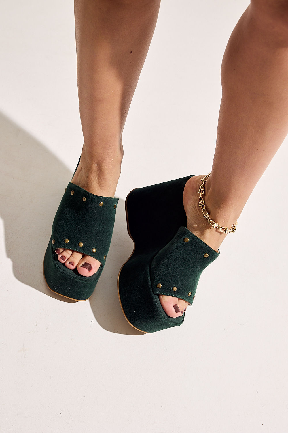HARU - TAMANCO PLATAFORMA FEMININO CAMURÇA VERDE HARU - TAMANCO PLATAFORMA FEMININO CAMURÇA VERDE