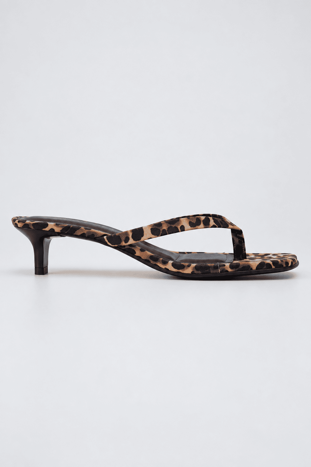 CAT - TAMANCO FEMININO DEDO SALTO BAIXO ANIMAL PRINT CAT - TAMANCO FEMININO DEDO SALTO BAIXO ANIMAL PRINT