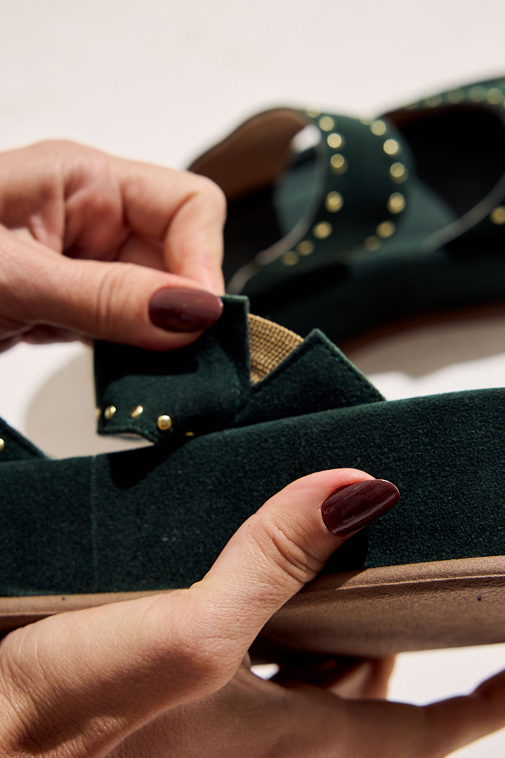 TAKA - PAPETE FLATFORM FEMININA CAMURÇA VERDE TAKA - PAPETE FLATFORM FEMININA CAMURÇA VERDE