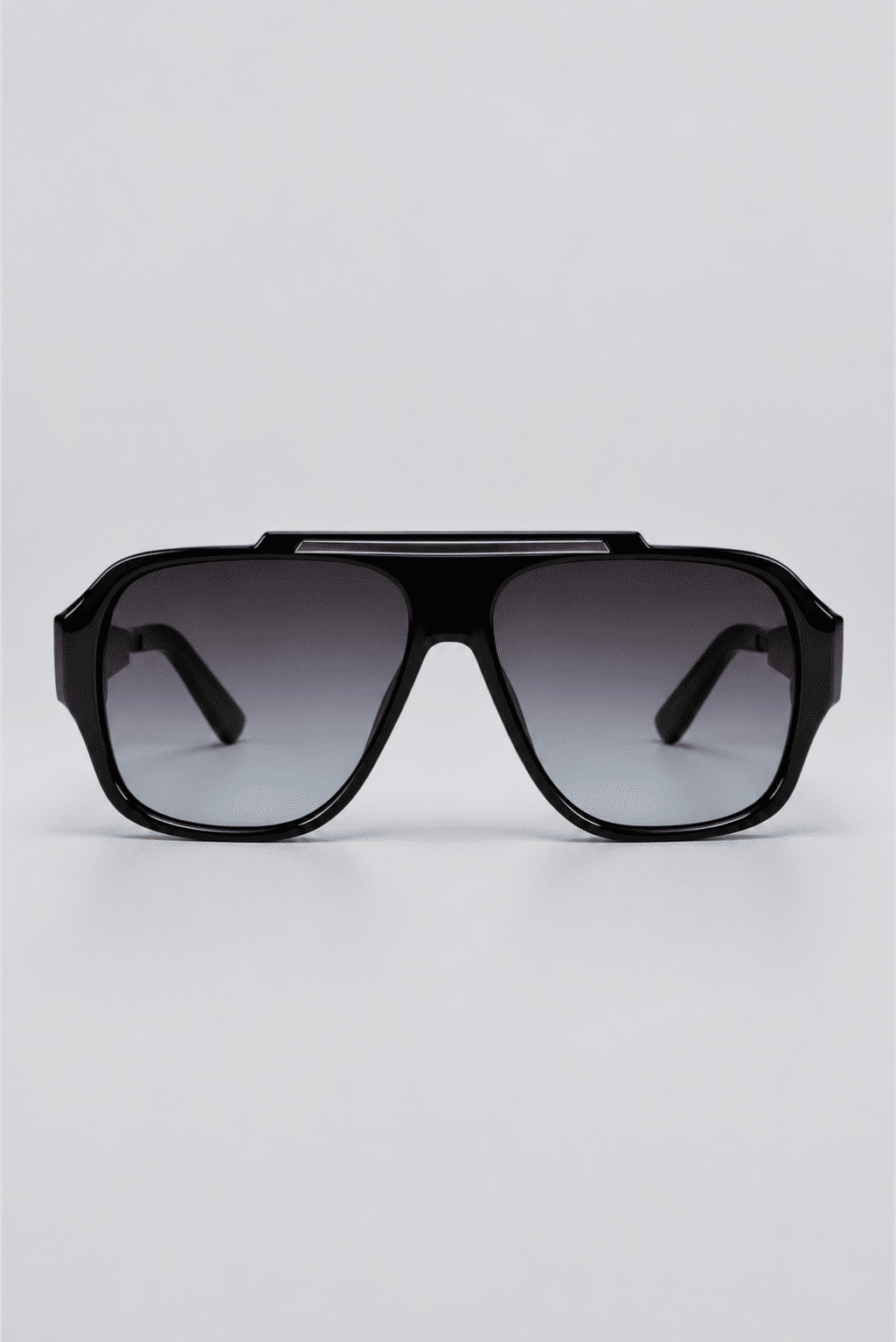 parga-oculos-feminino-lente-azul-escura Óculos Feminino Parga Preto vista frontal