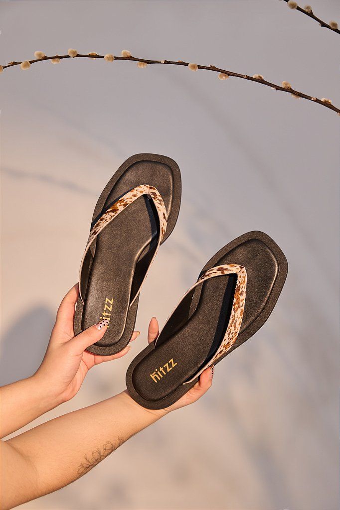 fuji-chinelo-feminino-tira-de-dedo-animal-print FUJI - CHINELO FLATFORM FEMININO COURO ANIMAL PRINT