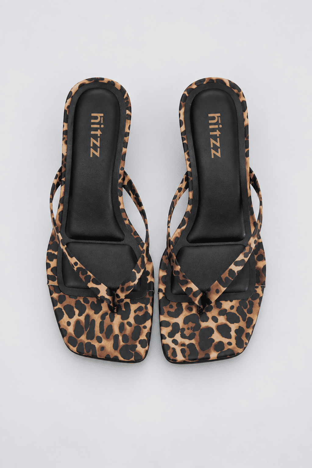 CAT - TAMANCO FEMININO DEDO SALTO BAIXO ANIMAL PRINT CAT - TAMANCO FEMININO DEDO SALTO BAIXO ANIMAL PRINT