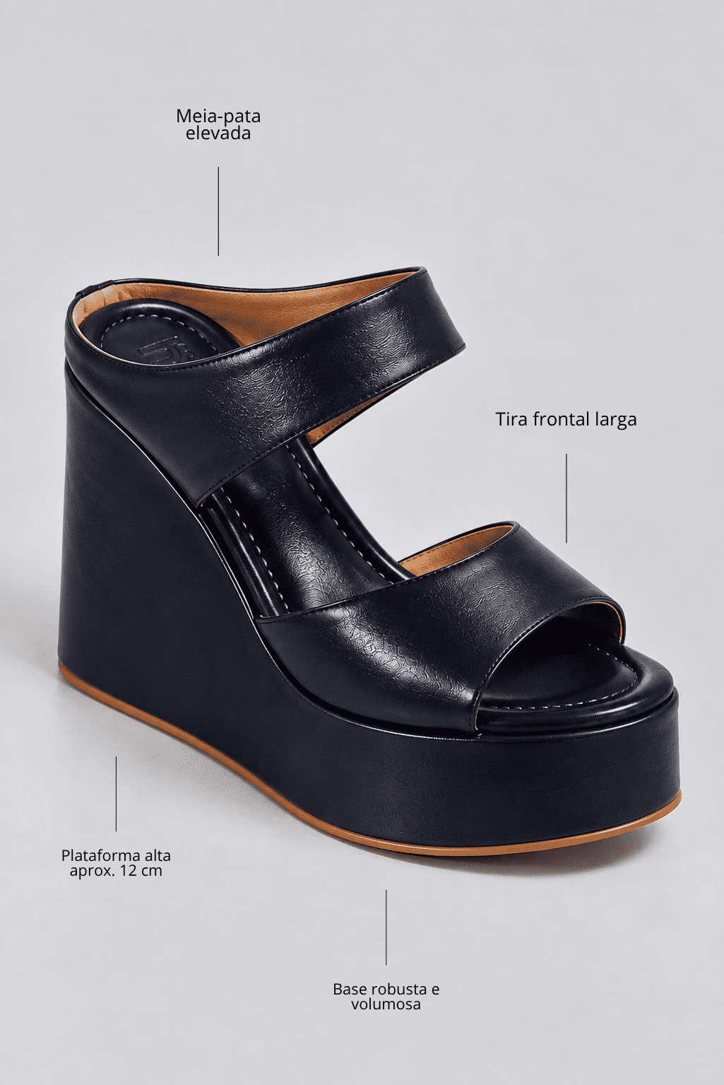 tamanco-plataforma-feminino-azul-escuro-miley Infográfico do tamanco azul escuro destacando meia-pata elevada, tira frontal larga, plataforma alta de aproximadamente 12 cm e base robusta e volumosa.