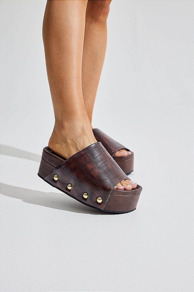 LARA - TAMANCO FEMININO FLATFORM CROCO MARROM LARA - TAMANCO FEMININO FLATFORM CROCO MARROM