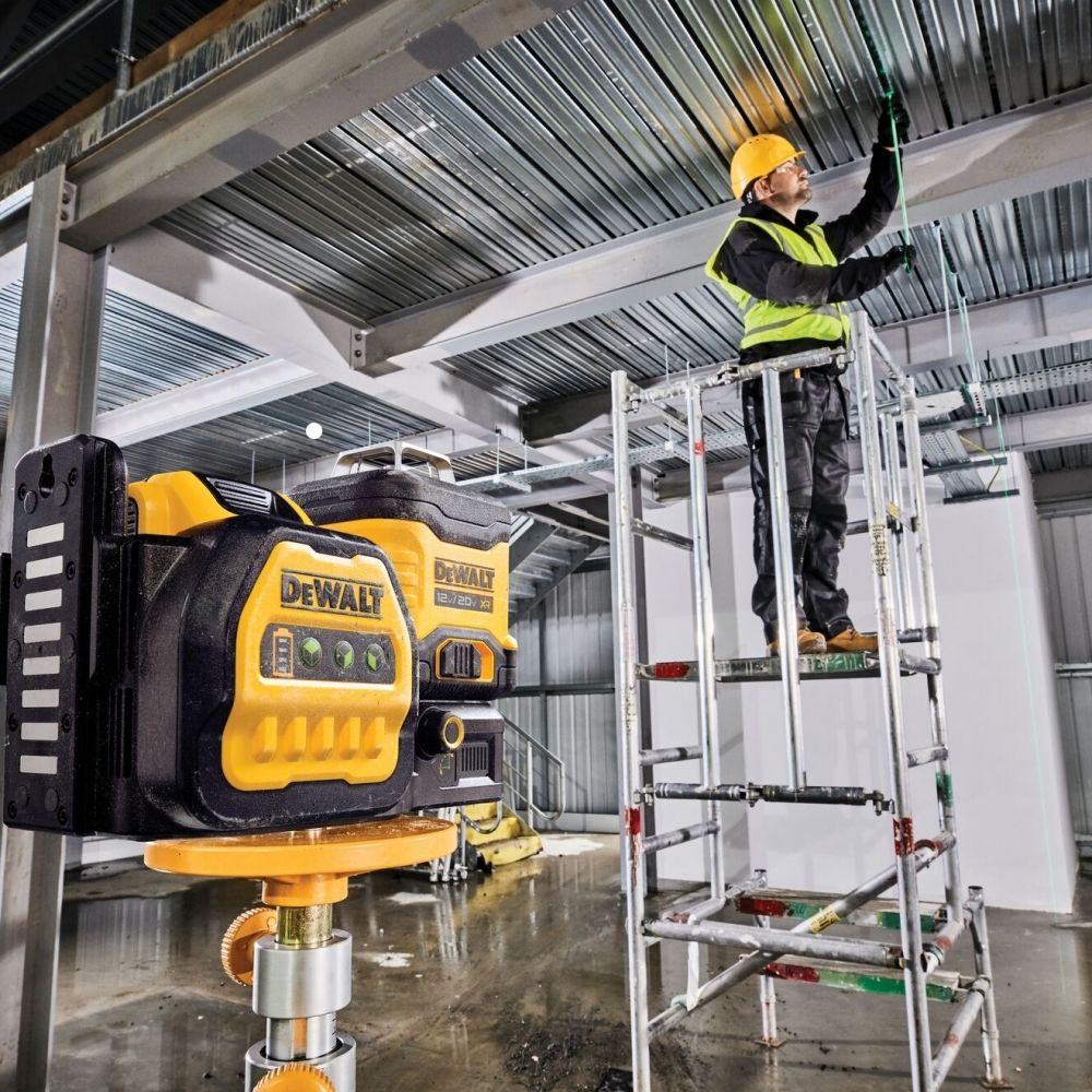 Nível Laser Verde Atomic 20V 70M DeWalt DCLE34030GB