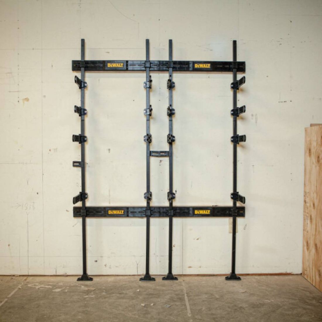 RACK DE ARMAZENAMENTO TOUGHSYSTEM 2.0 DEWALT RACK DE ARMAZENAMENTO TOUGHSYSTEM 2.0 DEWALT