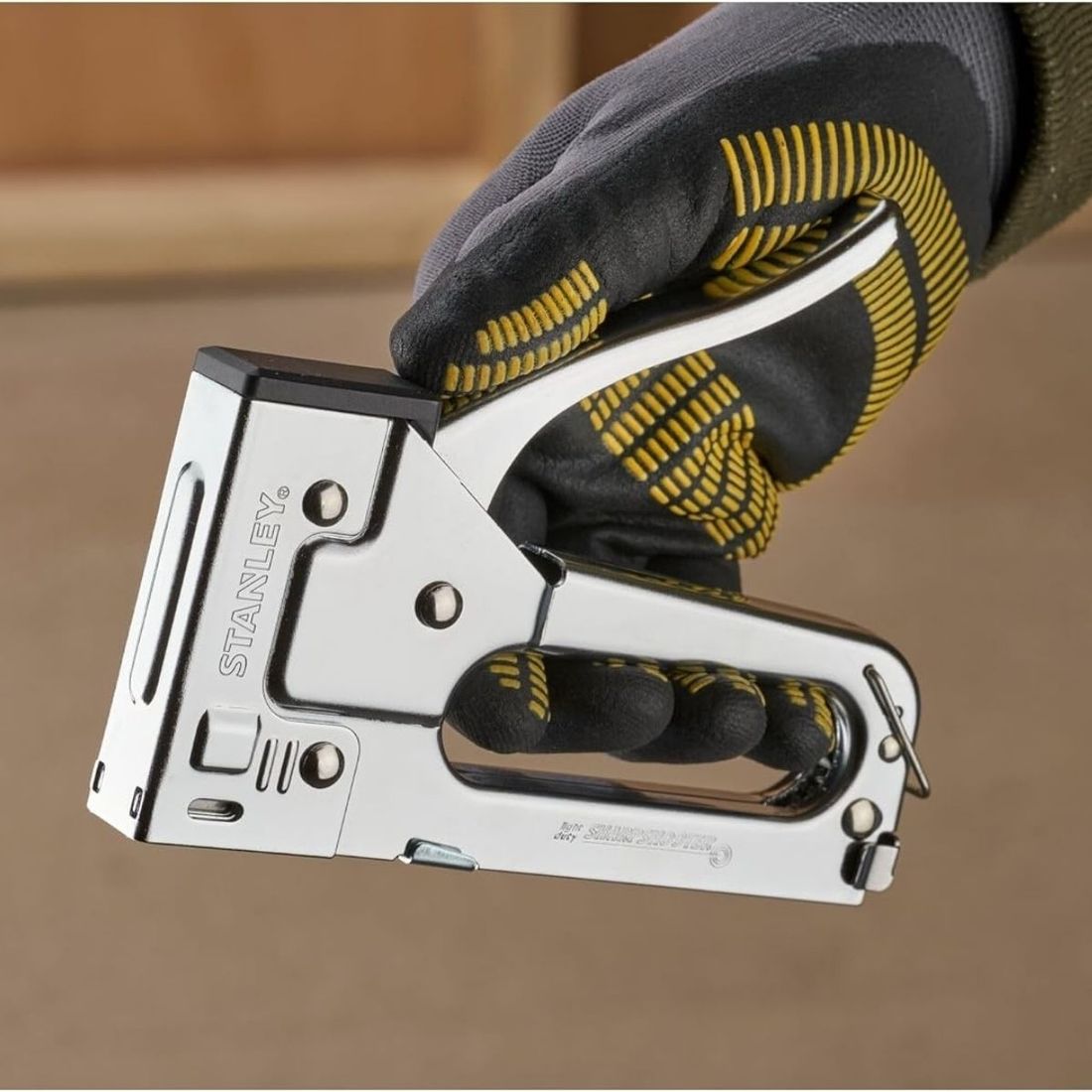 Grampeador Manual Stanley TR45 8 a 14mm
