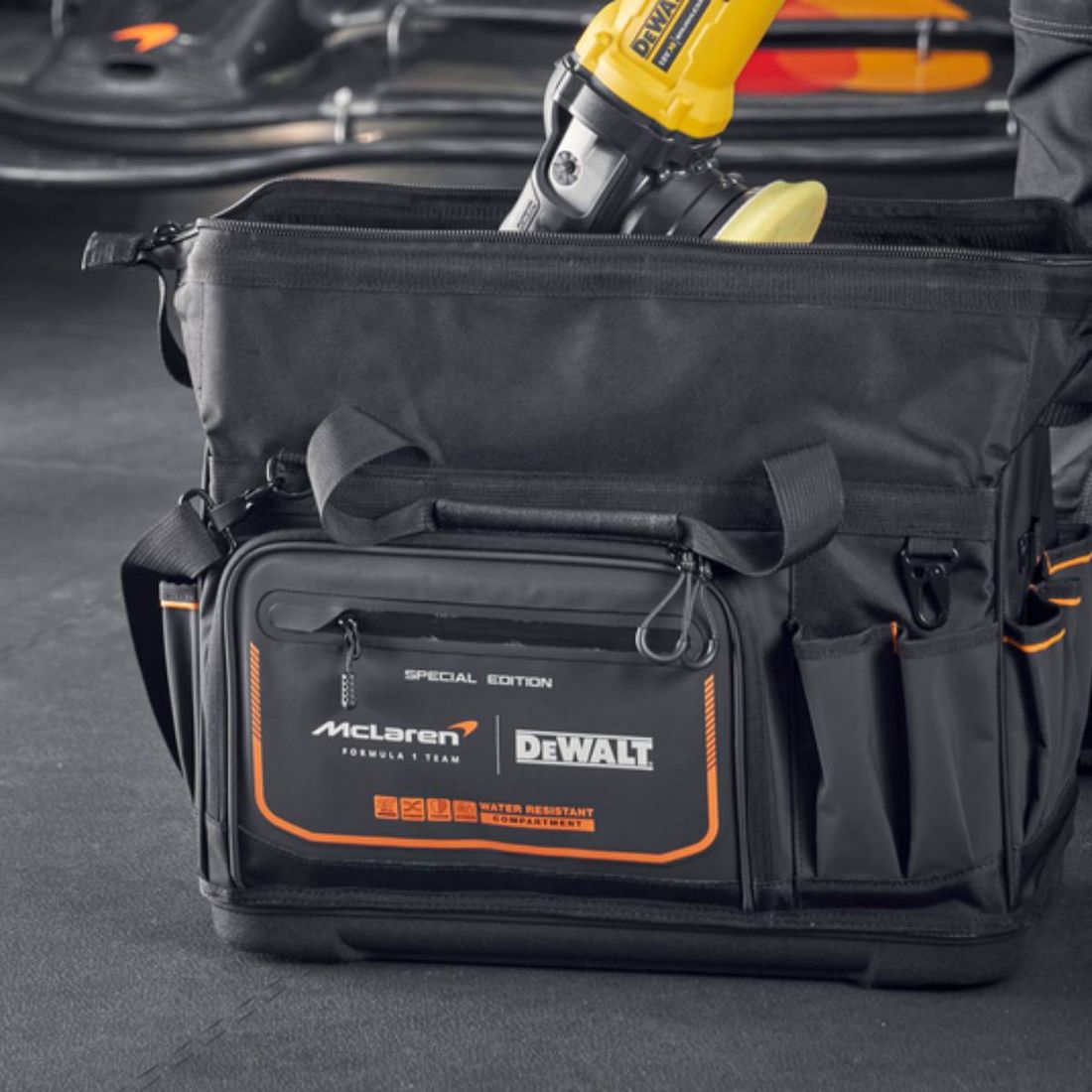 BOLSA PORTA FERRAMENTAS MCLAREN 20 POLEGADAS DEWALT BOLSA PORTA FERRAMENTAS MCLAREN 20 POLEGADAS DEWALT