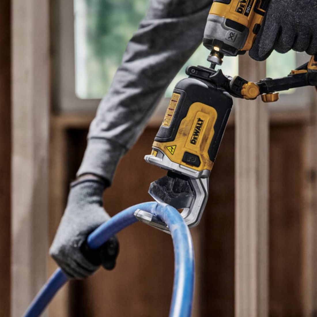 CORTADOR DE TUBOS PVC/PEX IMPACT READY DEWALT