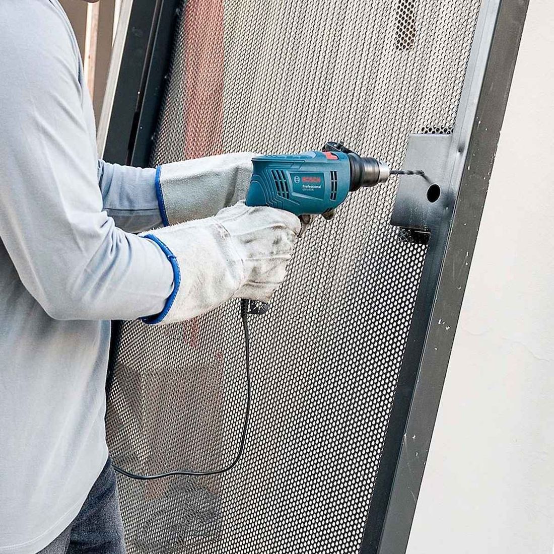 Furadeira Impacto Bosch 550W 220V (GSB 550 RE) Furadeira Impacto Bosch 550W 220V (GSB 550 RE)
