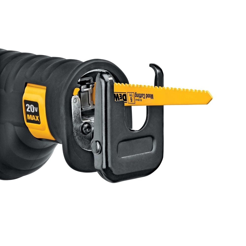Serra Sabre DeWalt DCS380KIT-BR 20V Com Maleta Serra Sabre DeWalt DCS380KIT-BR 20V Com Maleta