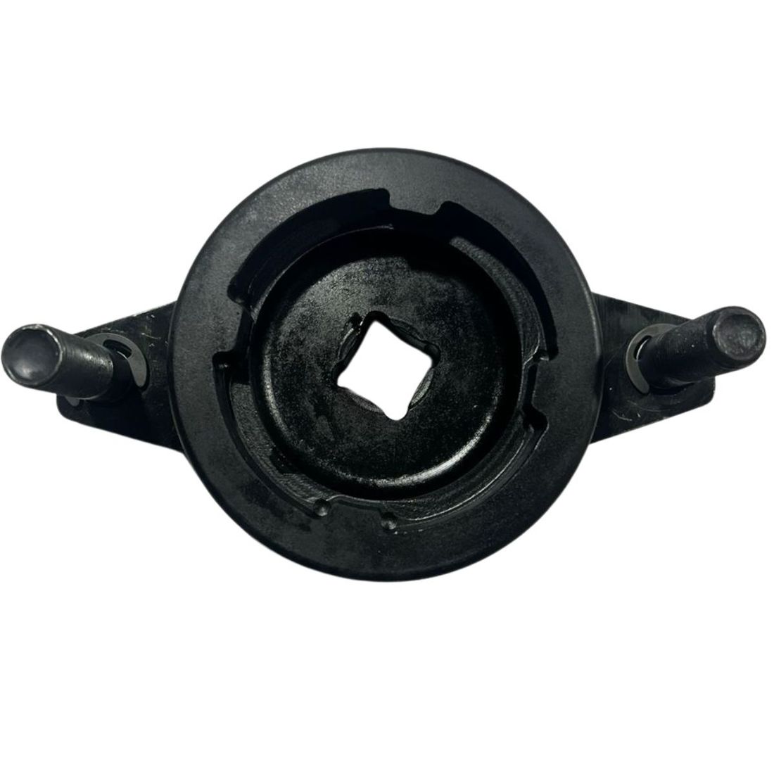 Chave 4 Garras Internas Porca Cubo Dianteiro Volvo VM Raven