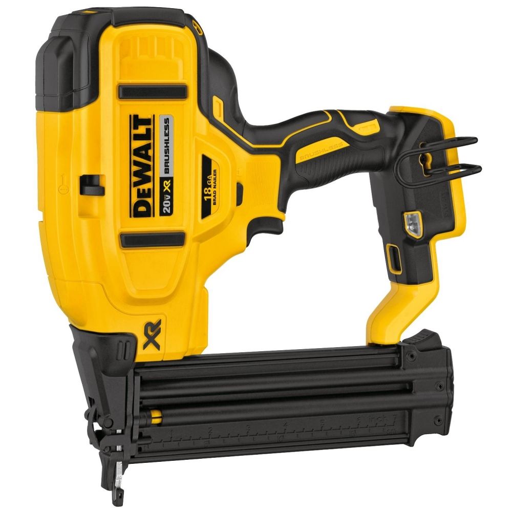 Pinador DeWalt DCN680B F 15 a 64mm 20V Sem Bateria e Carregador