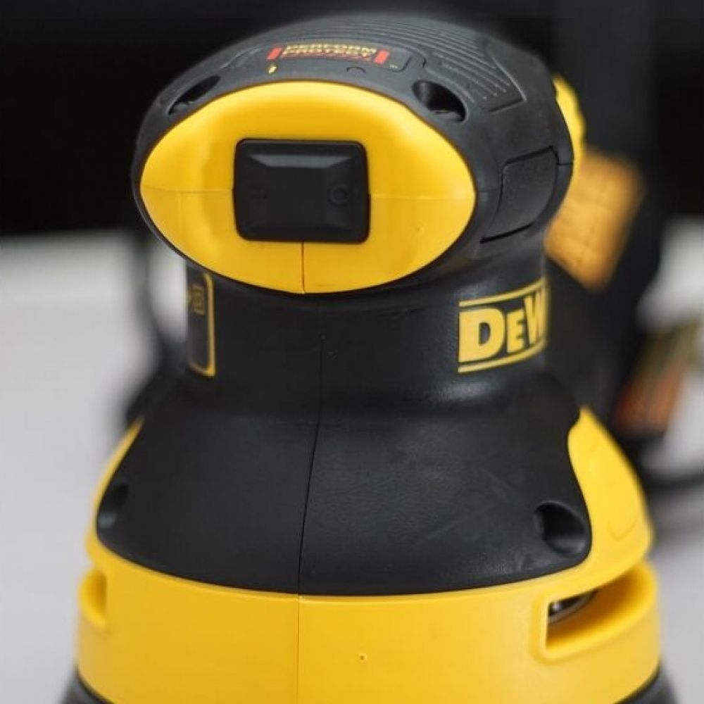 Lixadeira Roto Orbital DeWalt DWE6421-B2 5" 280W 220V