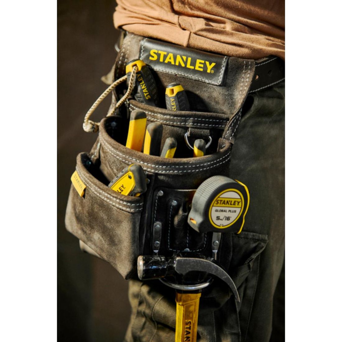 Porta Ferramentas Stanley em Couro Com 6 Bolsos