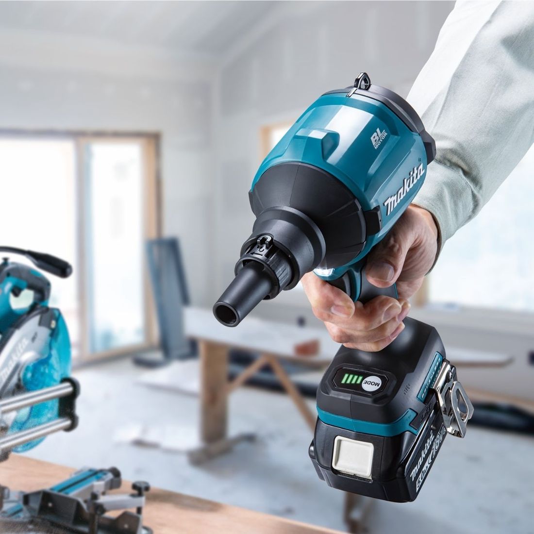 Soprador e Inflador Makita DAS180Z 18V LXT Sem Bateria