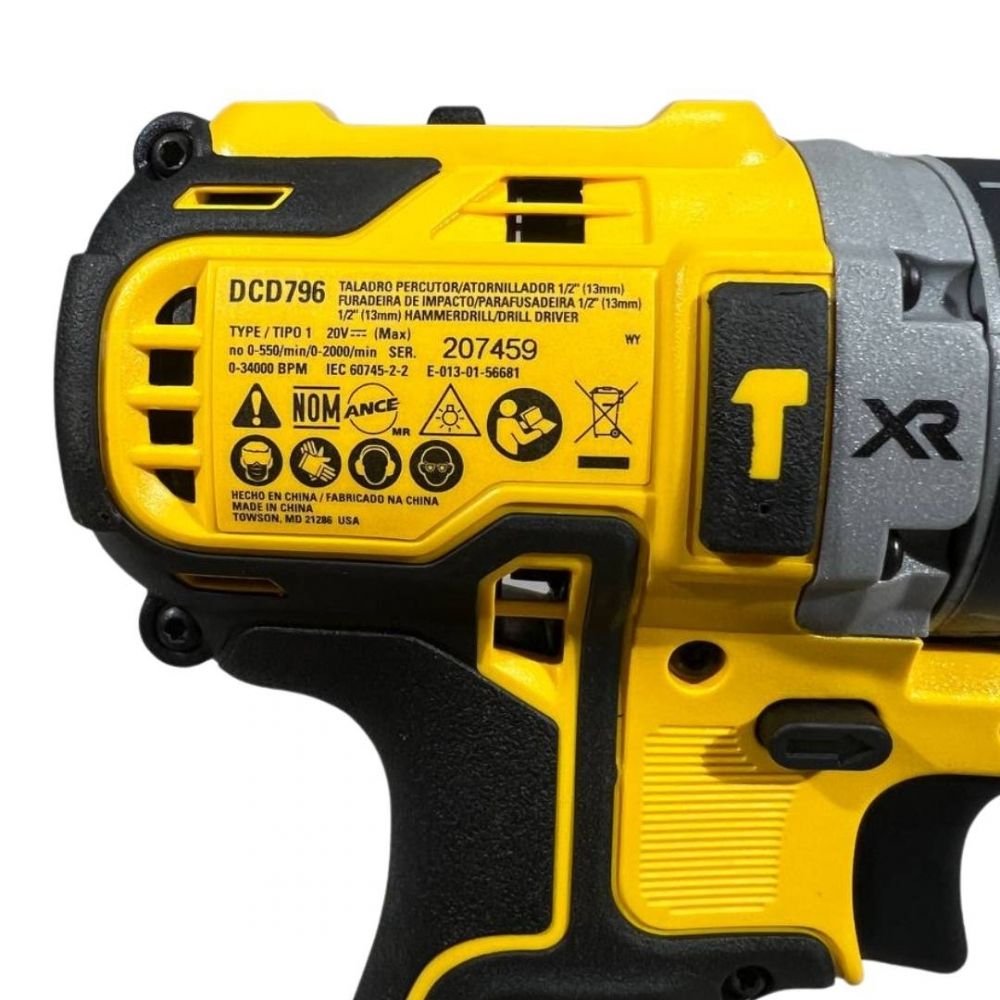 Parafusadeira e Furadeira de Impacto 1/2" 20V DCD796B DeWalt Parafusadeira e Furadeira de Impacto 1/2" 20V DCD796B DeWalt