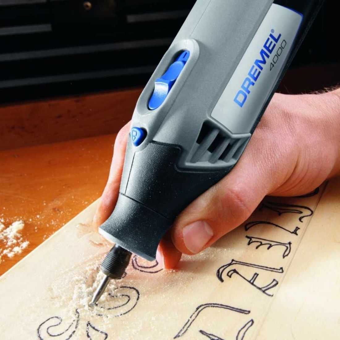 Micro retífica Dremel 4000, 220V Micro retífica Dremel 4000, 220V
