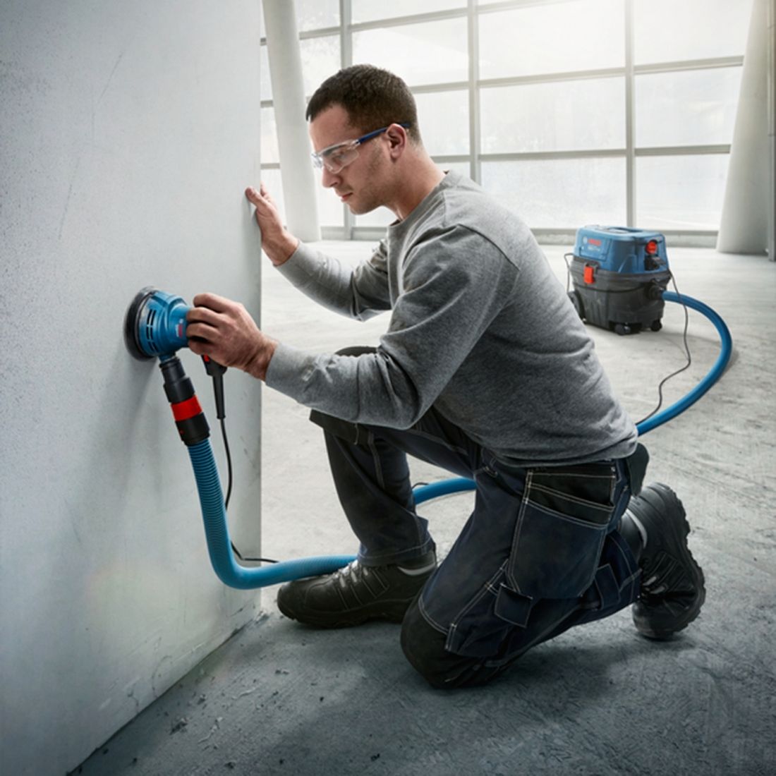 Lixadeira Roto Orbital 5\" 280W 220V GEX 125 Bosch Lixadeira Roto Orbital 5\" 280W 220V GEX 125 Bosch