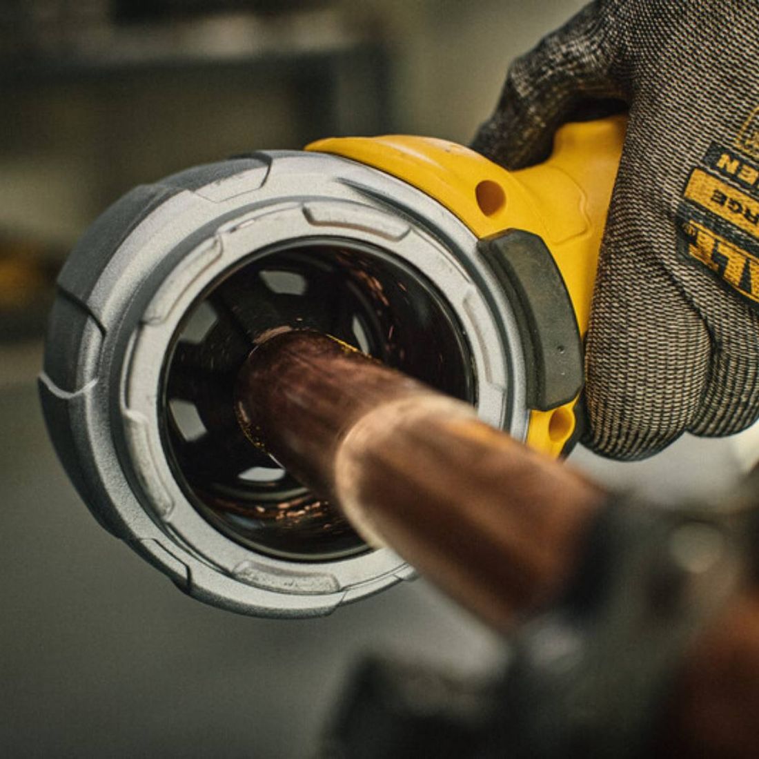 Rebarbador de Tubos DeWalt 20v Sem Bateria