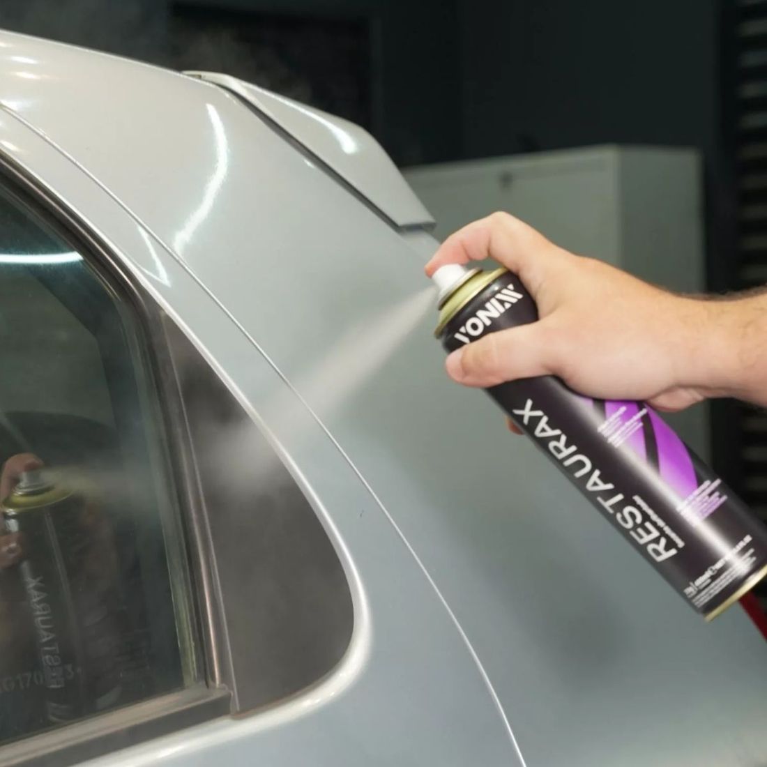 Restaurador de Plásticos Vonixx Restaurax Spray 400ml