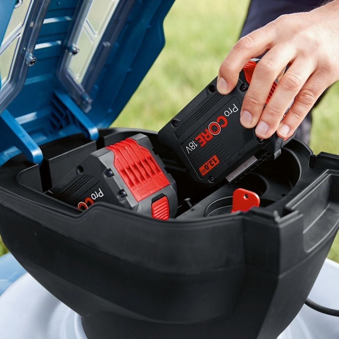 Cortador Grama Bateria 18V Bosch GRA 18V2-46